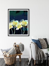 Load image into Gallery viewer, Flowers_Flower-15